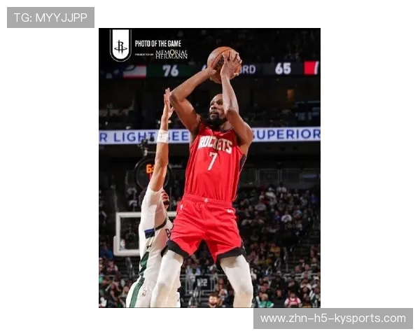 火箭击败灰熊，杜兰特低迷，阿门挺身而出，火箭对勇士杜兰特救球