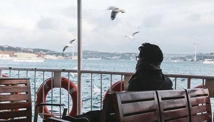 开云体育链接-校园篮球联赛直播平台上线提升观赛体验与互动热度，学校篮球比赛视频完整